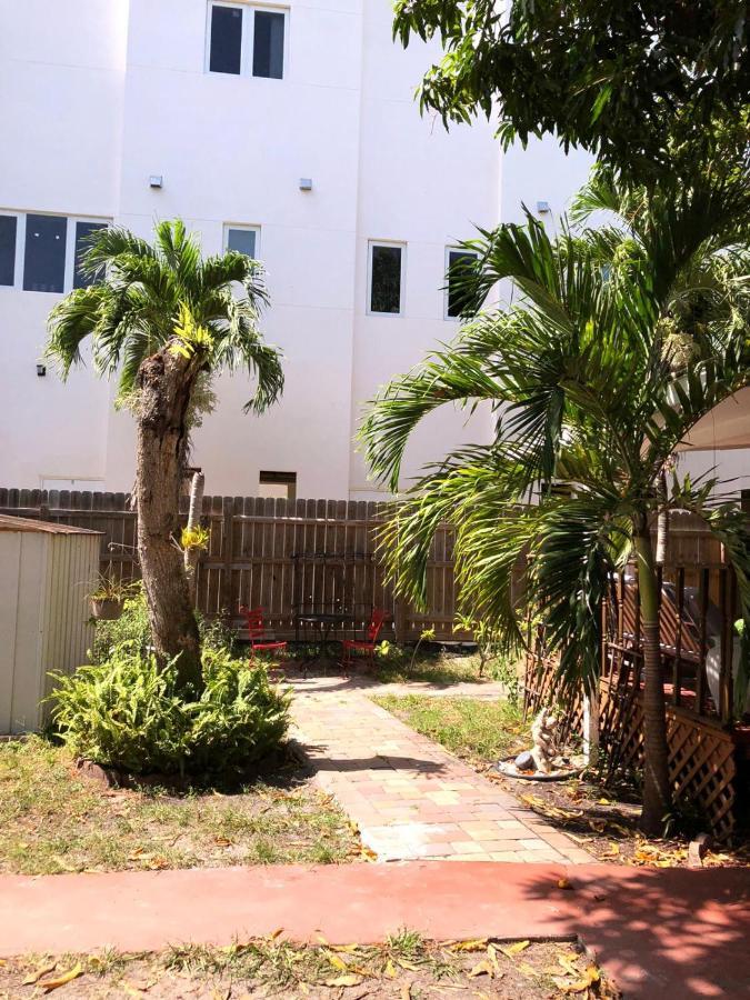 Private Suite Next To Calle Ocho Miami Luaran gambar
