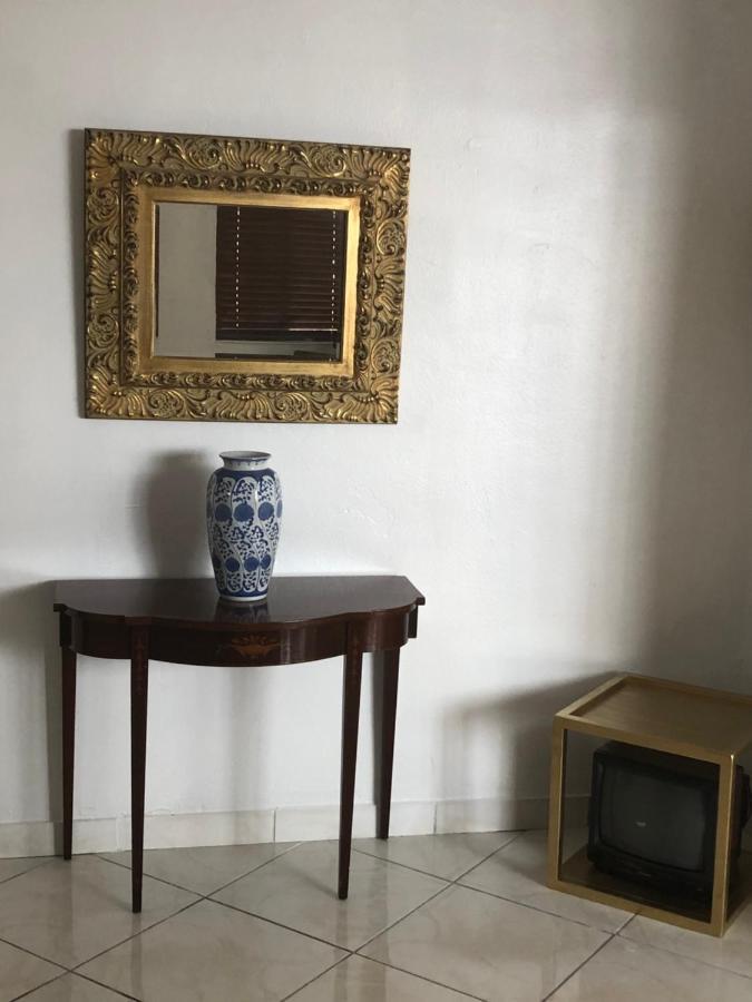 Private Suite Next To Calle Ocho Miami Luaran gambar