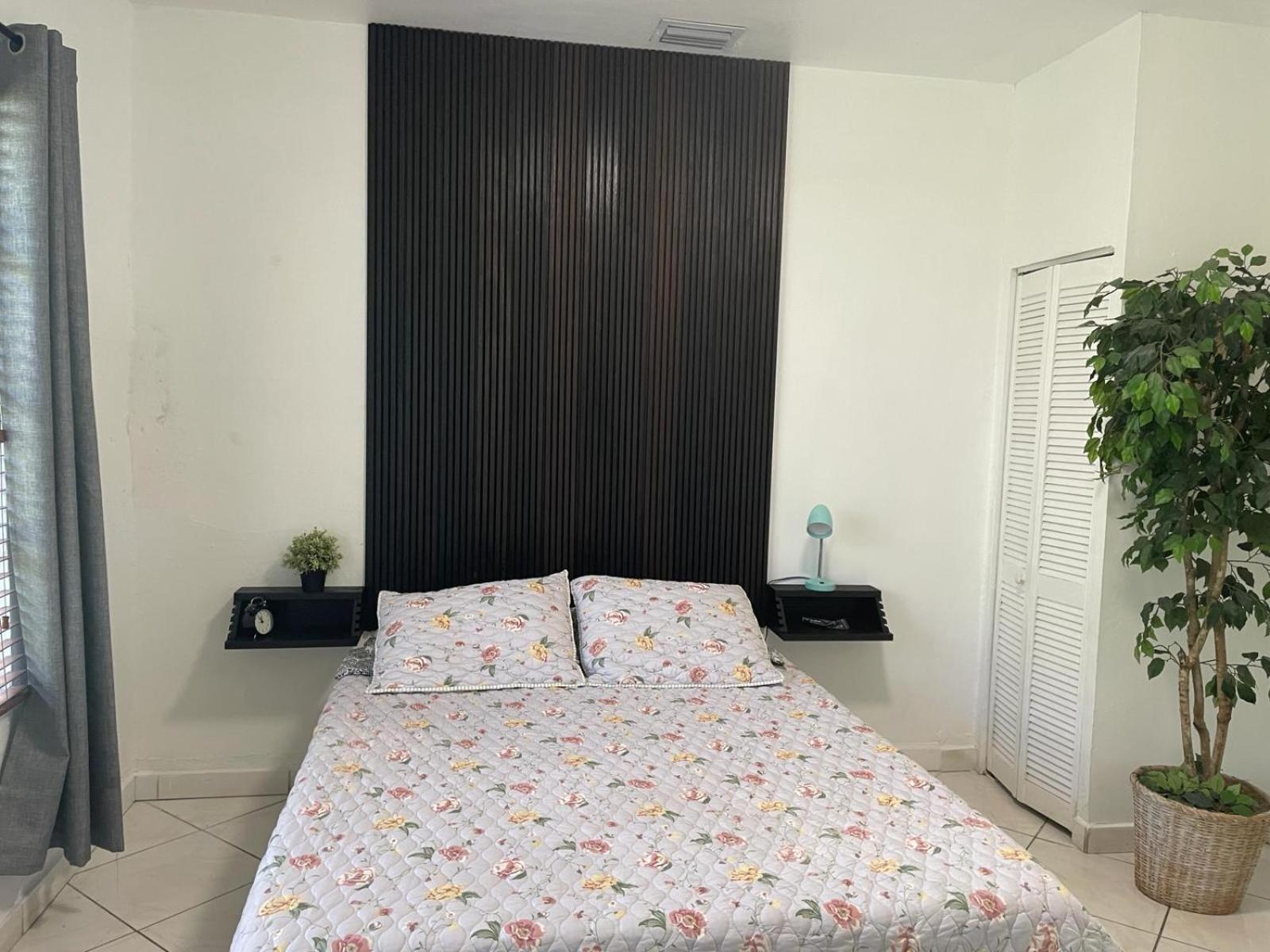 Private Suite Next To Calle Ocho Miami Luaran gambar