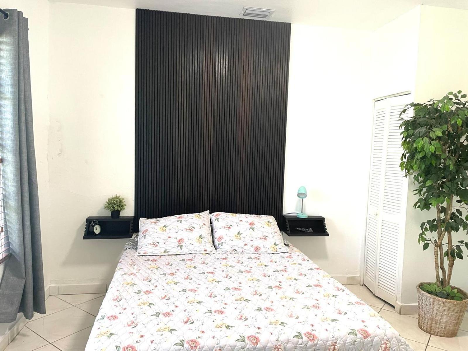 Private Suite Next To Calle Ocho Miami Luaran gambar